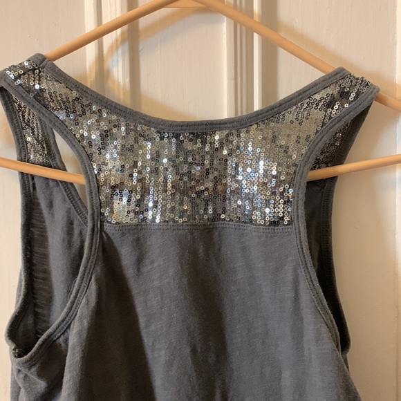 Sequins back tank top - Picture 4 of 5